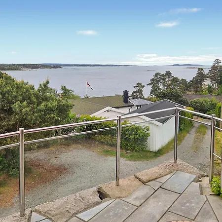 Ferienhaus 2 Bedroom Cozy In Laurkollen